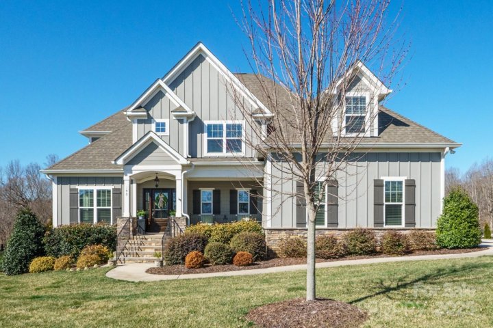 190 Hidden Meadows Drive sold home in Hidden Meadows, Mooresville, NC