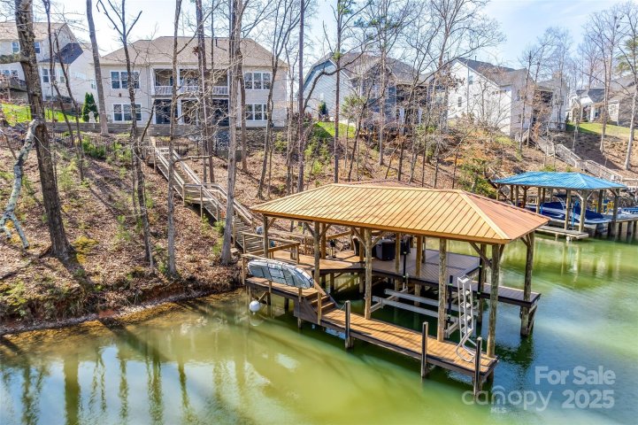 17927 Culross Lane sold home in Harpers Pointe, Charlotte, NC