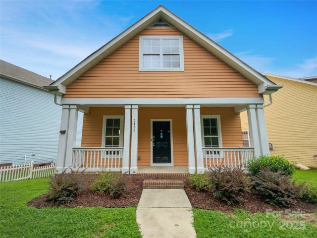7400 Gilead Road sold home in Gilead Village, Huntersville, NC