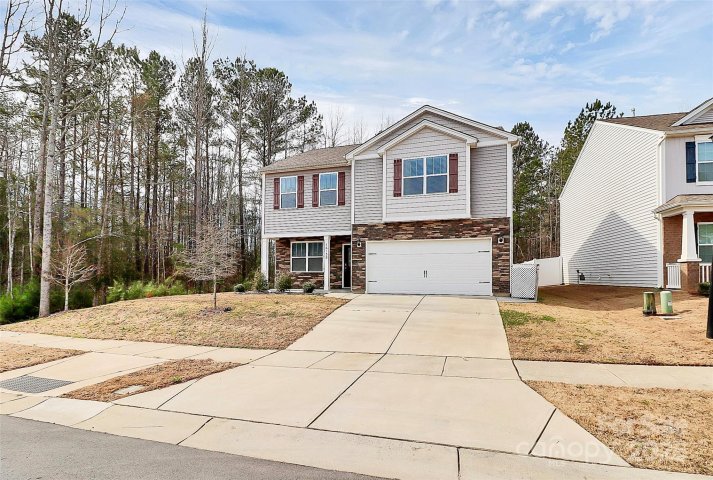 16138 Aryshire Green Court sold home in Hamilton Green, Charlotte, NC