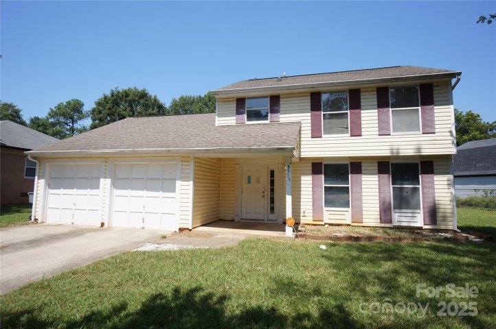 8915 Touchstone Lane sold home in Birnam Woods, Charlotte, NC