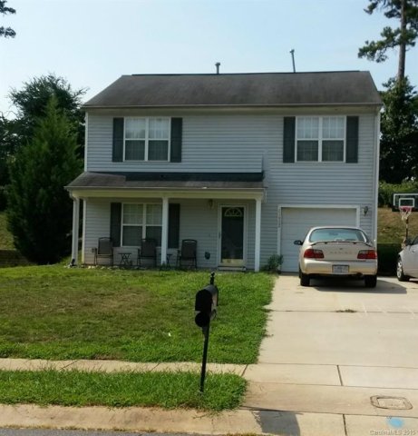 11022 Olde English Drive sold home in Fox Glenn, Charlotte, NC