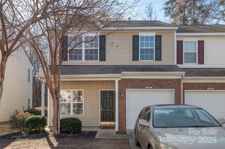 13923 Singleleaf Lane sold home in Charlotte Pines, Charlotte, NC