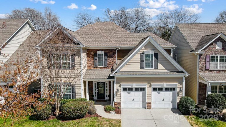 10153 Elizabeth Crest Lane sold home in Ardrey Crest, Charlotte, NC