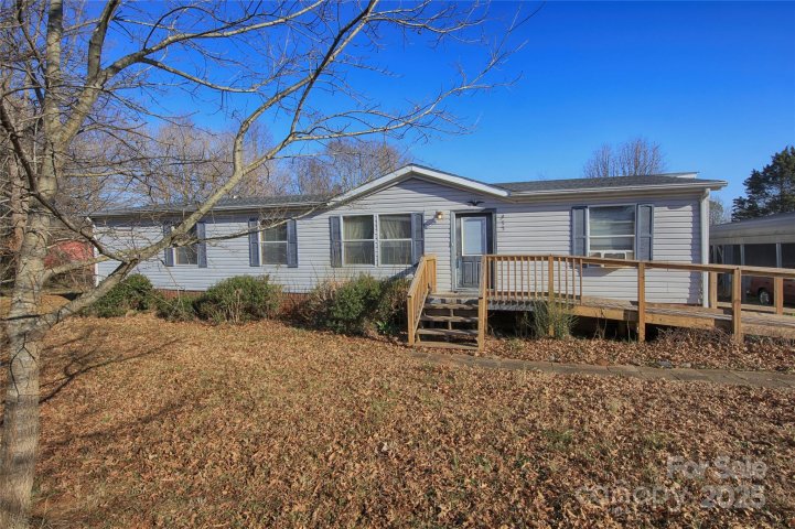 355 Branchwood Road sold home in Ridgecrest, Statesville, NC