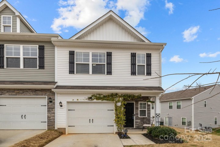 7217 Somerford Road sold home in Townes at Kingstree, Charlotte, NC