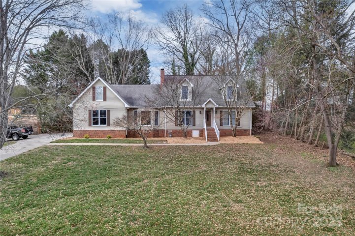 2201 Holly Lane sold home in Buffalo Heights, Shelby, NC