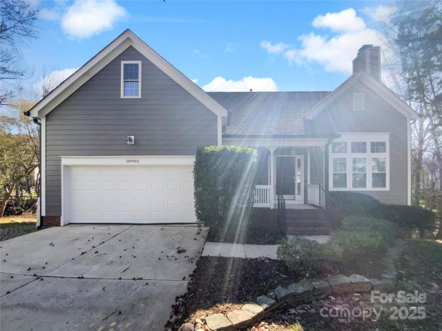 10940 Wild Dove Lane sold home in Thornhill, Charlotte, NC