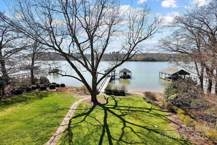 6403 Amos Smith Road sold home in Lake Wylie, Charlotte, NC