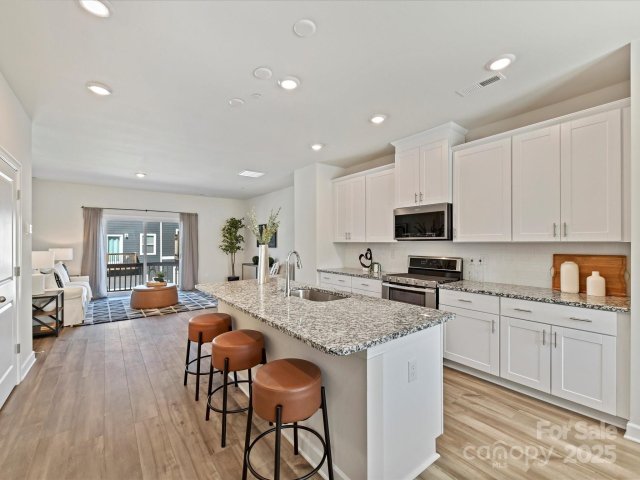 2610 Greenmarket Drive sold home in Enclave at City Park, Charlotte, NC