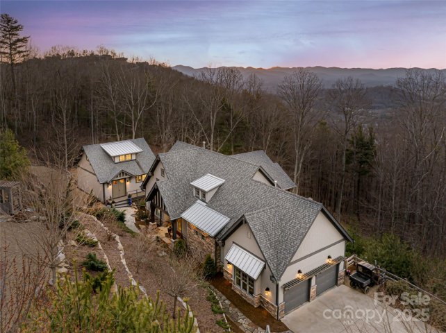 71 Villa Nova Drive sold home in Ventana, Asheville, NC