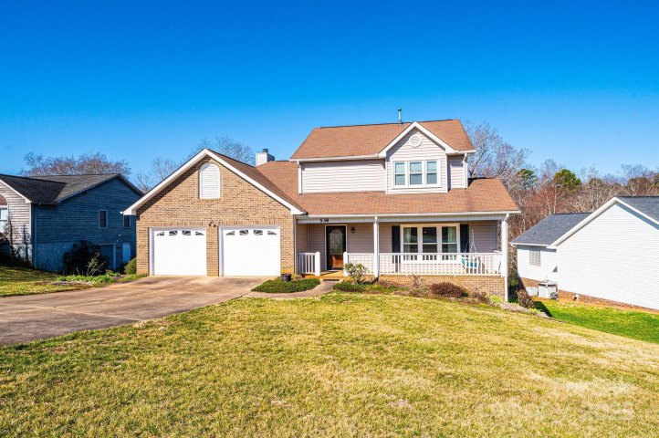538 30th Avenue Circle sold home in Pebble Creek, Hickory, NC