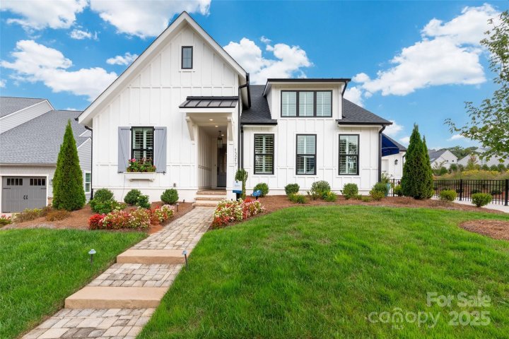 13217 Oak Farm Lane sold home in Oak Farm, Huntersville, NC