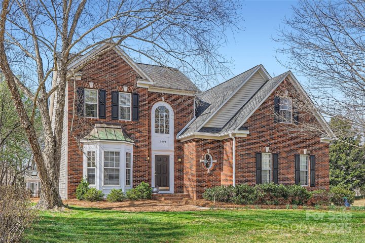 13604 Edgetree Drive sold home in Cardinal Woods, Pineville, NC