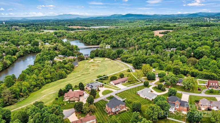 2 Honeysuckle Way sold home in Granada Farms, Granite Falls, NC