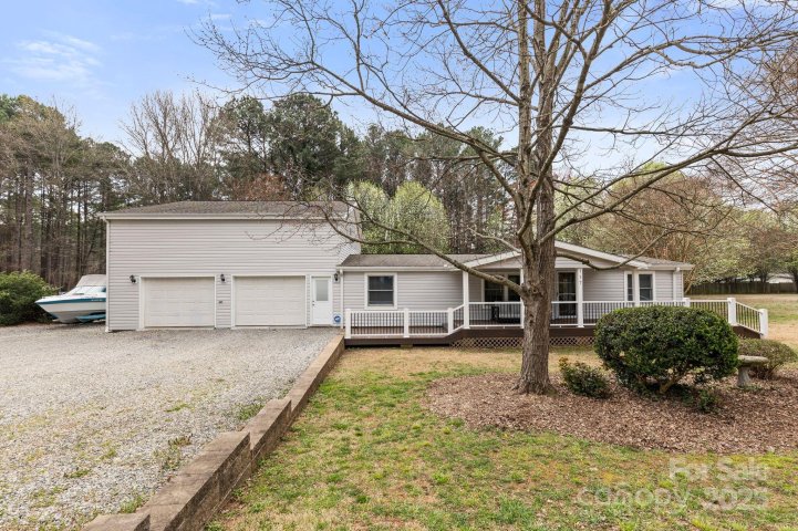117 Pine Bluff Drive sold home in Holiday Harbor, Mooresville, NC