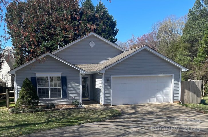127 Creston Court sold home in Winborne, Mooresville, NC