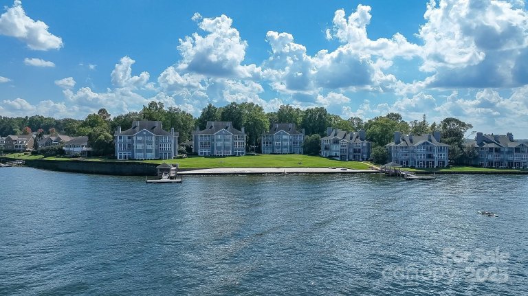 504 Lake Club Drive sold home in Lake Club, Rock Hill, SC