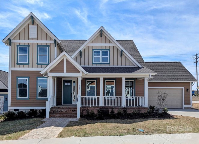 275 Luray Way active home in Riverwalk, Rock Hill, SC
