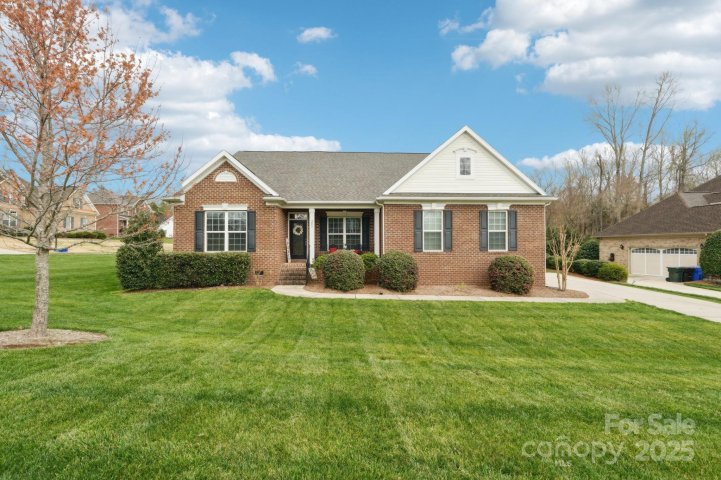 205 Cowboys Circle sold home in Miller Pond, Rock Hill, SC