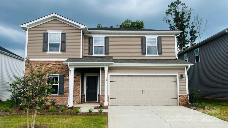 142 Shepherds Landing Drive sold home in Shepherds Landing, Mooresville, NC