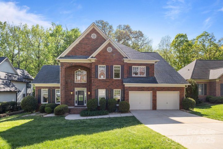 11430 Sir Francis Drake Drive sold home in Hunters Valley, Charlotte, NC