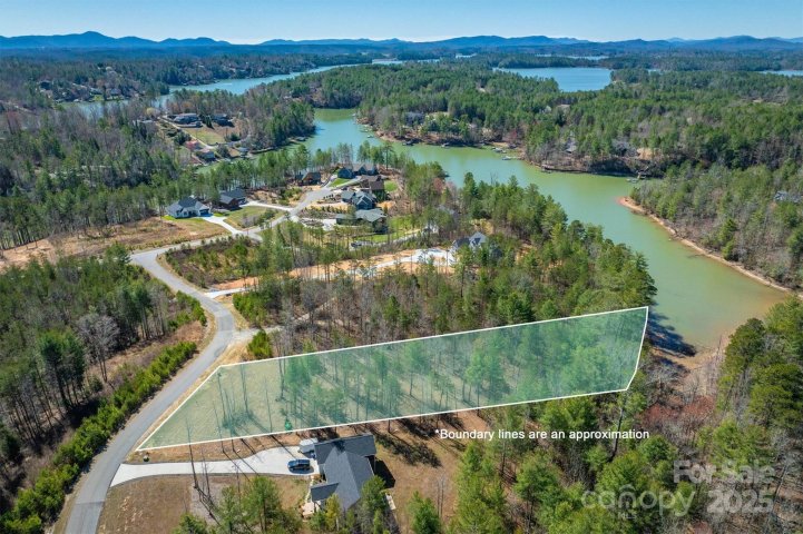2148 E Bluewater Drive sold home in Waters Edge, Morganton, NC