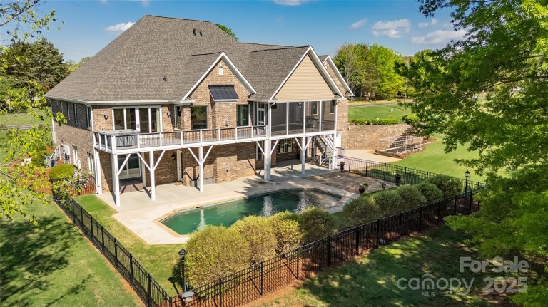 341 Canvasback Road sold home in Woodland Hills, Mooresville, NC