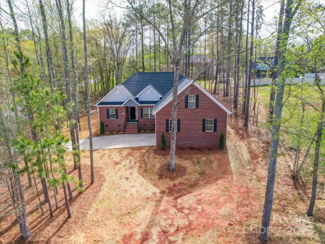 725 Granna Lane sold home in College Place, Lancaster, SC