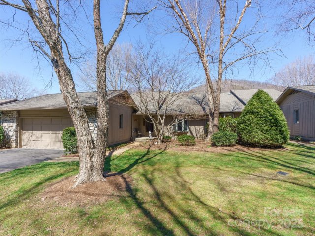 12 Clubside Drive sold home in Beaverdam Run, Asheville, NC