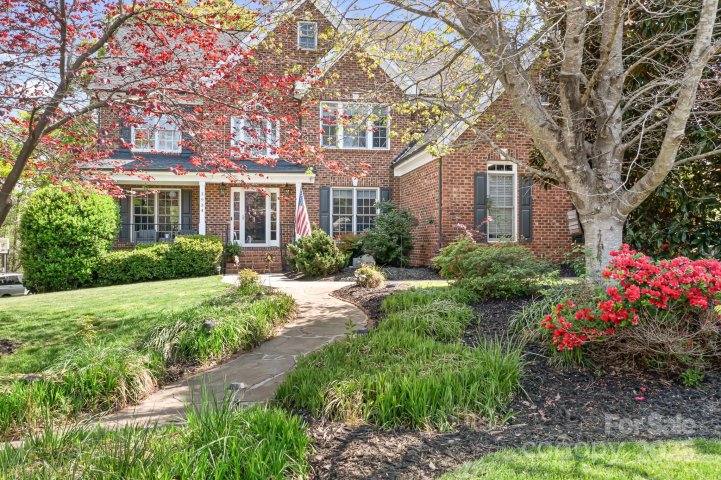 3934 Blue Dory Lane sold home in Eastwind Cove, Denver, NC
