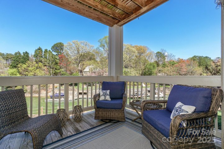 104 Pier 33 Drive 308 sold home in Pier 33, Mooresville, NC