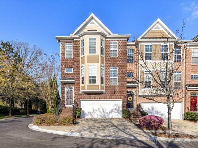7854 Springs Village Lane sold home in Springs Village, Charlotte, NC