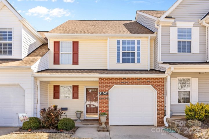 11507 Rabbit Ridge Road sold home in Covington at Providence, Charlotte, NC