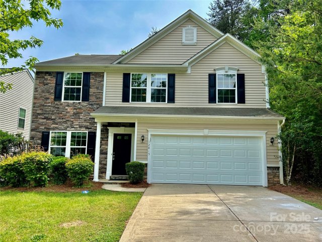 12815 Towering Pine Drive sold home in Hampton Place, Charlotte, NC