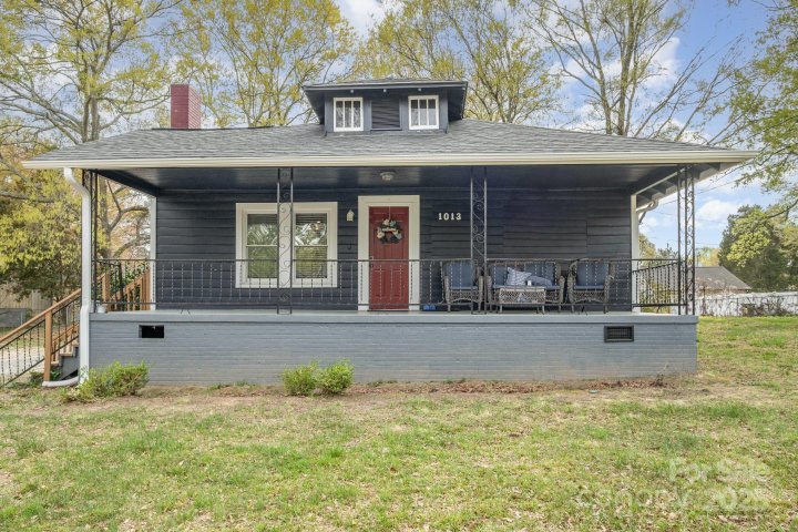 1013 East Drive sold home in Linwood Park, Gastonia, NC