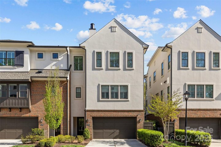 4038 City Homes Place sold home in Southpark City Homes, Charlotte, NC