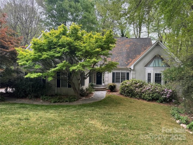 3011 Lakewood Edge Drive sold home in Radbourne, Charlotte, NC