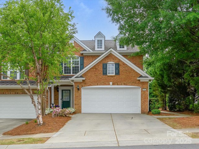 15643 Canmore Street sold home in Ardrey Kell Villages, Charlotte, NC