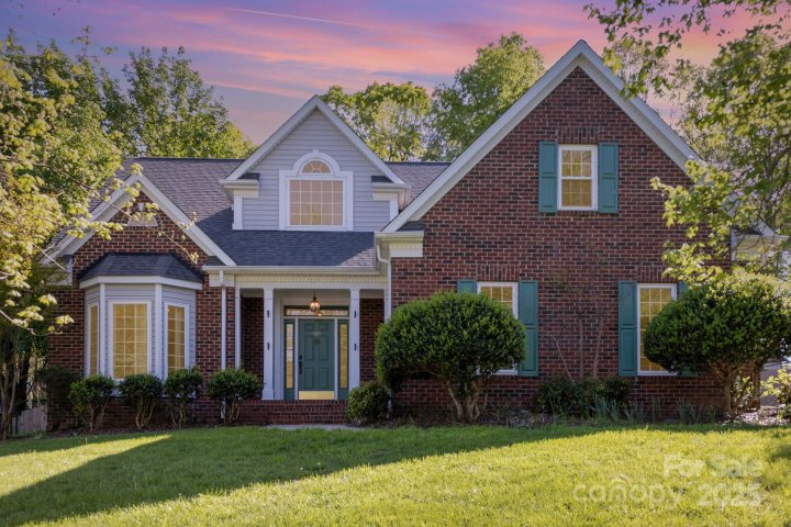 585 Highland Ridge Road sold home in Franklin Grove, Mooresville, NC