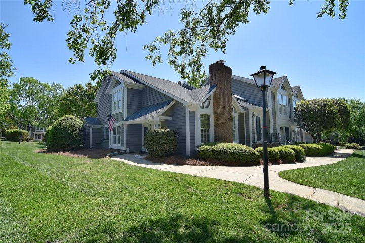 8257 Legare Court sold home in The Gates at Quail Hollow, Charlotte, NC