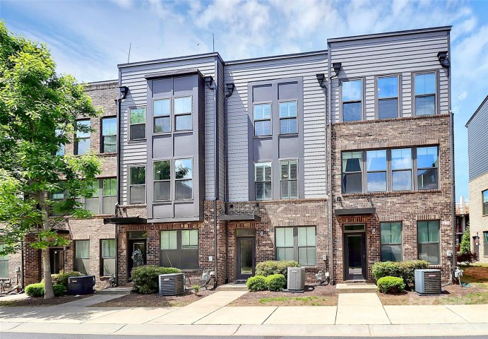 510 Music Hall Way sold home in Tremont Square, Charlotte, NC