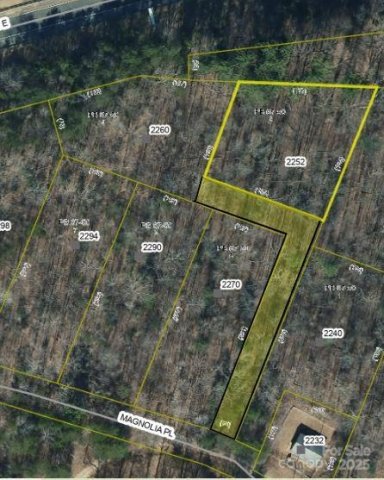 2252 Magnolia Place 3 active home in Maverick Acres, Morganton, NC