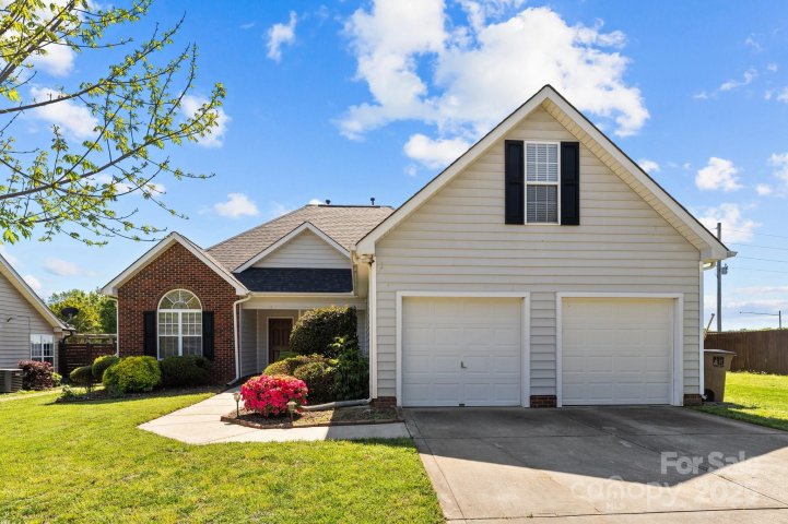 4705 Granite Court sold home in Brookstone Village, Indian Trail, NC