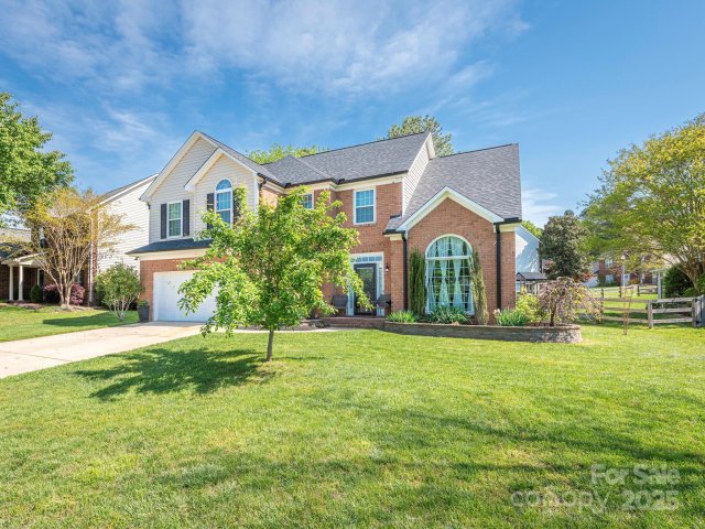 653 Gable Oaks Lane sold home in Gable Oaks, Concord, NC