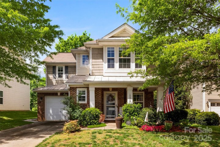 12319 Cumberland Cove Drive sold home in Hamilton Lakes, Charlotte, NC