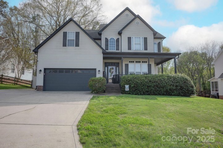908 Carole Summey Drive sold home in Summey Knoll, Dallas, NC