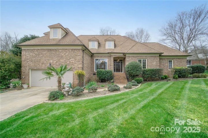 426 Saint Michaels Way sold home in Bailiwyck, Fort Mill, SC