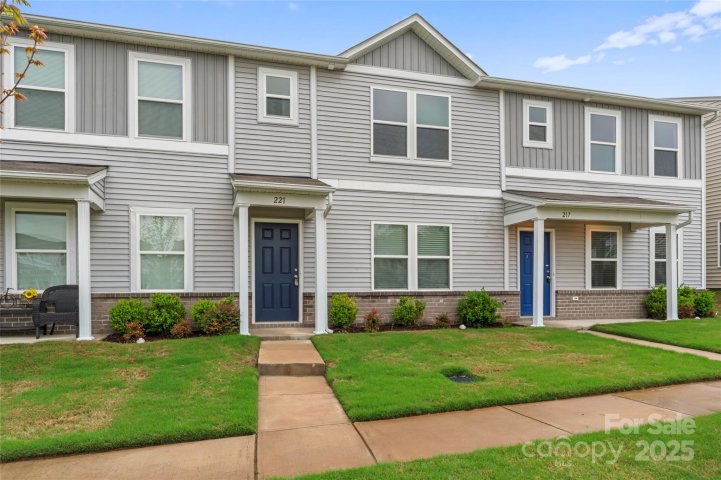 221 Century Drive sold home in Ashton Manor, Salisbury, NC