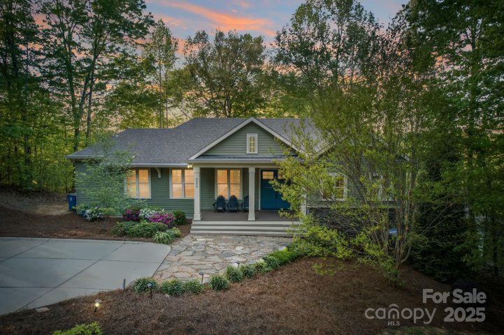 8086 Summit Ridge Drive sold home in The Summit, Catawba, NC